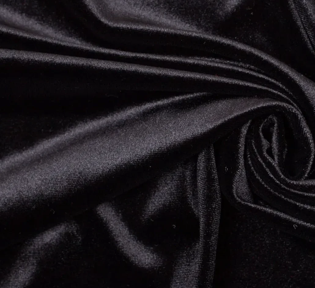 THE " VELVET QUEEN " DRESS - Image 9